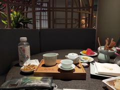 -梅间堂茶馆(绿地缤纷城店)