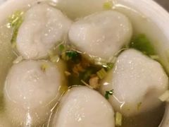 -六合夜市