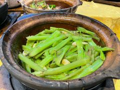 -天宝食坊·啫啫煲大排档(西华路店)