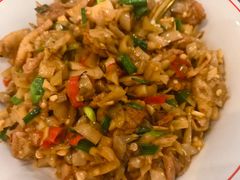 -陈大锅·岳阳鱼馆·地道岳阳菜(美食街店)