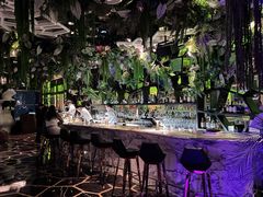 -OZONE 顶楼酒吧(香港丽思卡尔顿酒店)