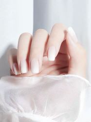 -悦指间美甲美睫