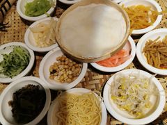 -包整·丝娃娃(一览甲秀楼风景店)