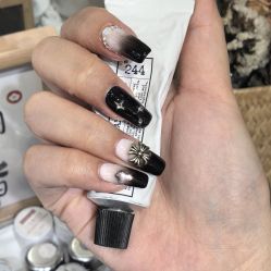 -尤米一站式美甲美睫