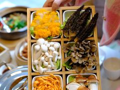 -煲王粤菜餐厅(中侨中心店)