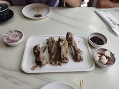 -清真·胖妈妈手抓餐厅(定西路长城宾馆店)