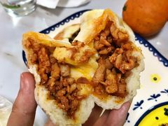 奥尔良鸡腿包-老陶包子铺(南大西南村店)