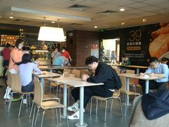 用餐区-麦当劳(哈西万达店)