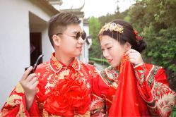 点击看大图 -全城热恋婚纱摄影(优质钻石店)