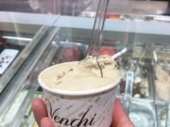 -VENCHI 闻绮(上海佛罗伦萨小镇店)