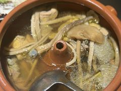 -桥边小楼·手工云南菜·古城观景小楼