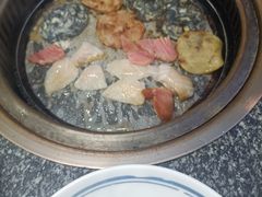 -锤头鲨毛肚海鲜烤肉自助餐厅(国购广场店)