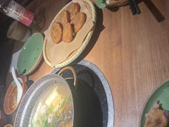 -吃饭皇帝大(长宁龙之梦店)