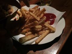 -丽纳尔斯酒吧LENORE’S BAR(三经街店)