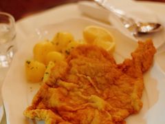 维也纳炸猪排-中央咖啡馆