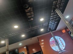 -哈尔滨小酒馆·鲜肉现穿自助烧烤(康新花园店)