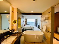 -青岛海尔洲际酒店