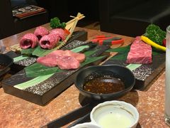 -炼火烤肉店