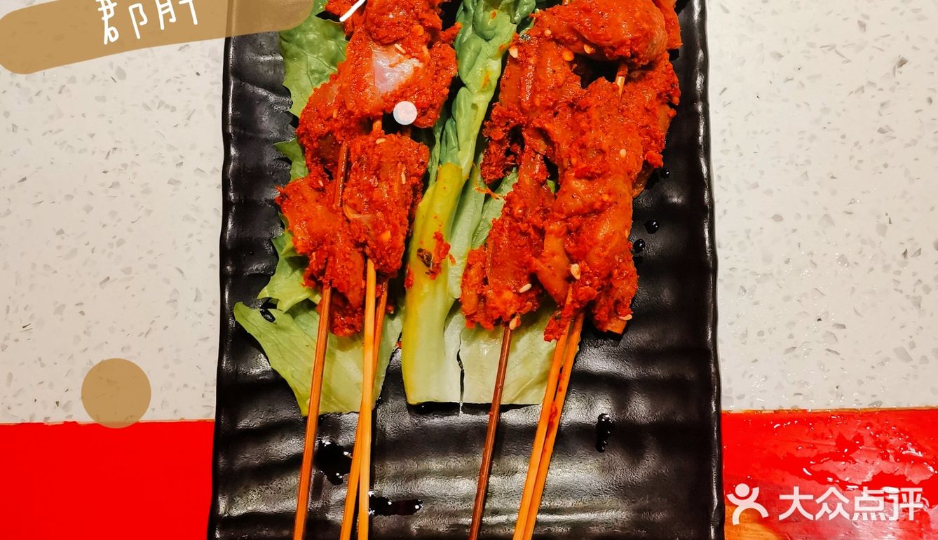 街头巷尾的火锅店，无意间找到的好味道～～
