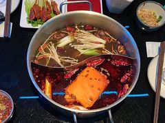 -唯爱KTV聚会餐厅(仙林东城汇店)