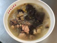 -文山荷鲜居(翠湖店)