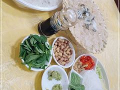 -官塘陈记鱼生·潮汕砂锅粥·牛肉火锅(潮枫路总店)