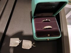 -Tiffany & Co.蒂芙尼
(杭州大厦店)