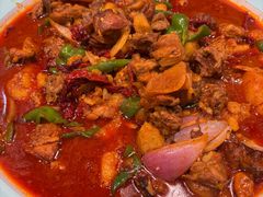 大盘鸡-乡村馕坑肉·烧烤·新疆菜·本地人更爱吃(阿勒泰首店)