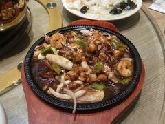 -小船渔村•大连菜•大连焖鱼(黄河路店)