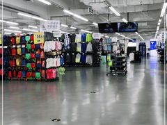 -迪卡侬(燕山店)