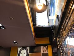 -BHC炸鸡(明洞总店)