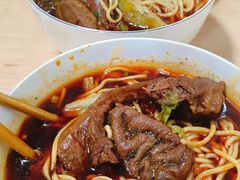 -易毛特色牛肉面(解放碑步行街店)
