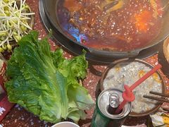 -赵美丽·重庆社区火锅·直营店(火车东站·中豪国际店)