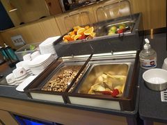 -小鱼小牛(世欧广场店)