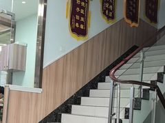 -瑞鹏宠物医院·内科·中兽医·骨科(苗圃店)