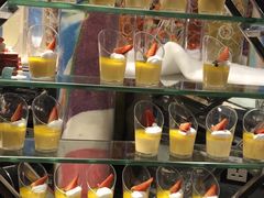 -三英温泉度假酒店-自助餐厅