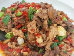 碎红椒炒肉-笨罗卜浏阳菜馆(太平街店)