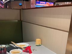 -海底捞火锅(宝龙广场夜宵主题店)