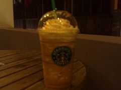 xxx拿铁星冰乐-星巴克臻选(成都宽窄巷子店)