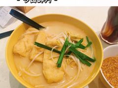-谭仔米线(皇庭广场店)