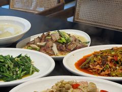 -华冠悠岚·庭院餐厅(青城后山店)