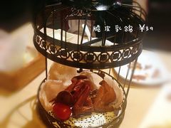 秘制脆皮乳鸽-避风塘(宝山万达店)