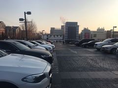 -北京华联万柳购物中心-停车场