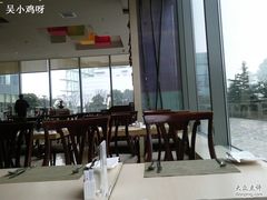 靠窗位-昆山琶拉帝诗酒店·河畔咖啡厅Riverside Cafe