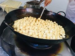 -邓记新一代糖油果子(四川煤管局供销公司职工宿舍店)