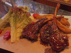 -The Cheebat 锌吧·Bistro(体育西店)