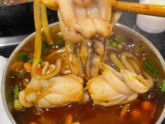 -鸿顺老铁锅美蛙鱼府(解放碑店)