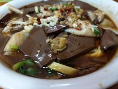 水煮毛血旺-卢庄(江汉路店)