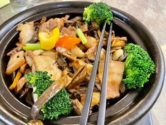 腩肉菌菇煲-尖沙咀酒店(大沥店)