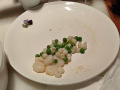 芡实炒高邮虾仁-假装苏杭·迎春花与梅(陆家嘴中心店)